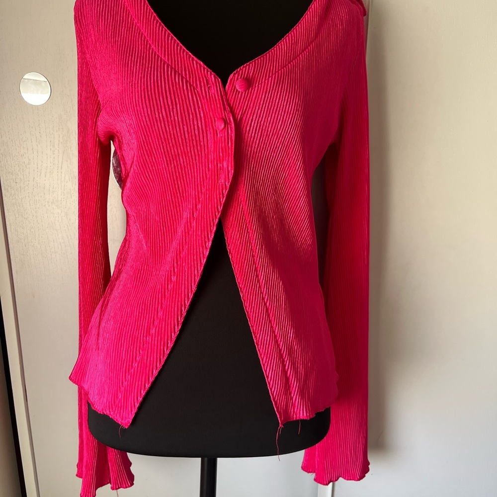 Pink V-Neck Cardigan Sweater with Ruffled Cuffs